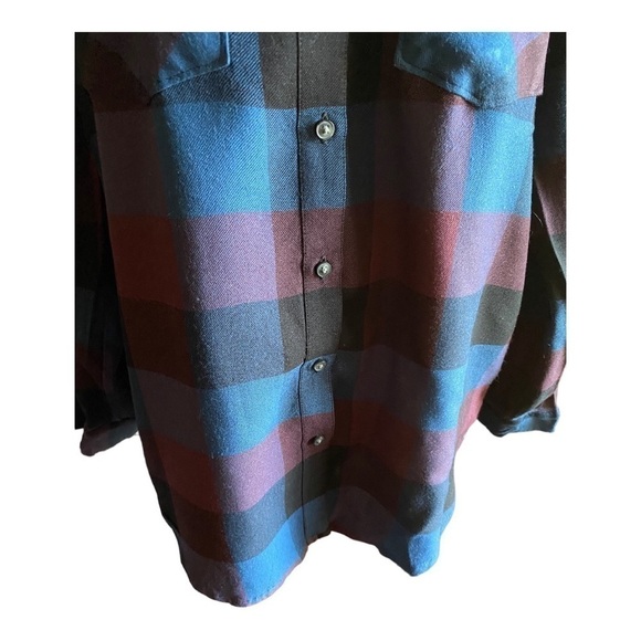 LUCKY BRAND-PLAID FLANNEL BUTTON UP-SIZE MEDIUM - Picture 3 of 8